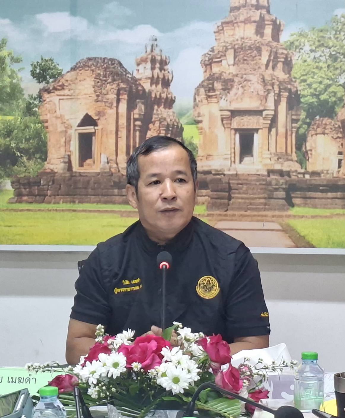 title - ผู้ตรวจราชการ ส.ป.ก. ประชุมตรวจราชการและติดตามความก้าวหน้าผลการดำเนินงานตามแผนการตรวจราชการของผู้ตรวจราชการสำนักงานการปฏิรูปที่ดินเพื่อเกษตรกรรม ประจำปีงบประมาณ พ.ศ. 2569 รอบที่ 1 เขตตรวจราชการที่ 13 จังหวัดสุรินทร์